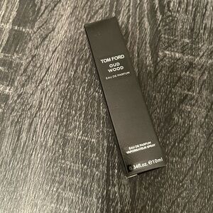 Tom Ford Oud Wood Eau de Parfum Spray 10ml